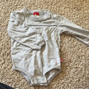 90’s Gray Long Sleeve Onesie
